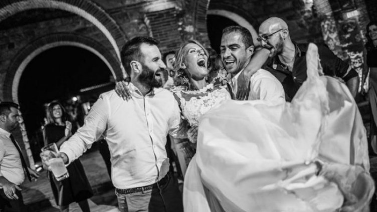 wine_museum_wedding_00239-700x467